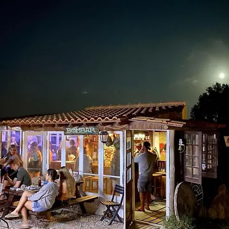 Tiny House Eloa 度假居 *